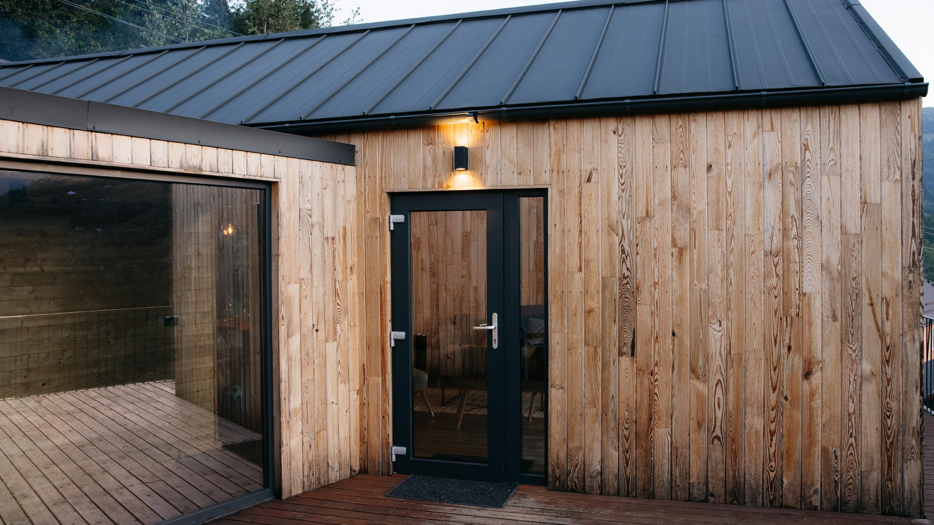 annexe to holiday let planning permission