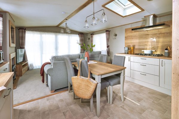 Mobile home certificate of lawfulness